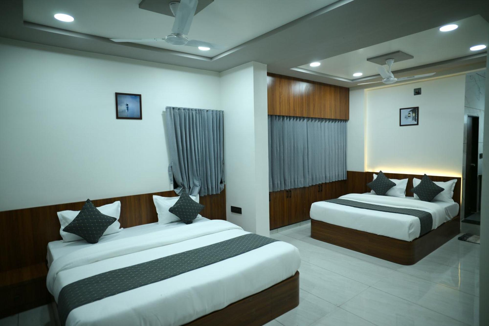 Hotel Aagman Palanpur Exterior foto