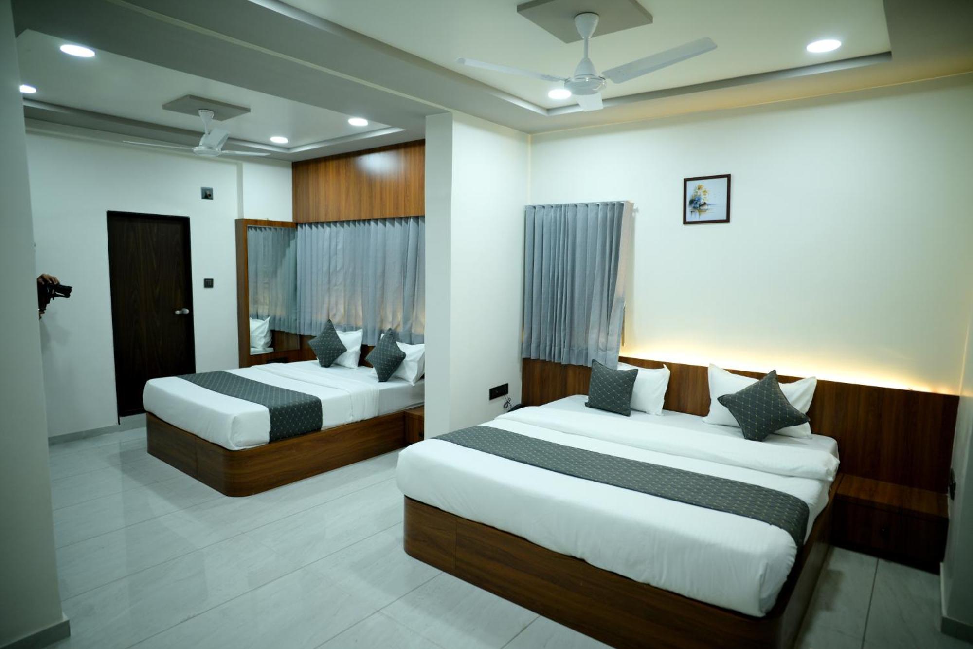 Hotel Aagman Palanpur Exterior foto
